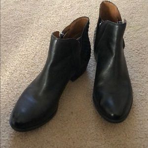 Lucky Brand booties